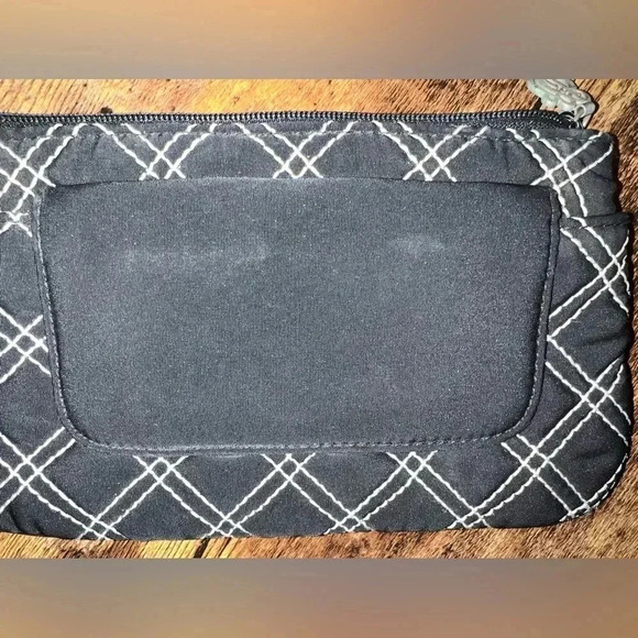 RETIRED: Vera Bradley | ladies wristlet handbag. - Picture 14 of 16